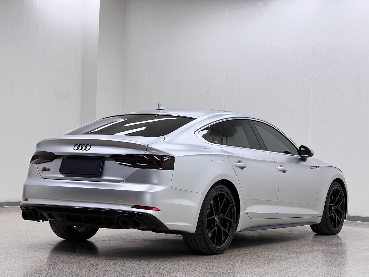 奧迪 奧迪A5  2019款 Sportback 45 TFSI quattro 運(yùn)動(dòng)型圖片