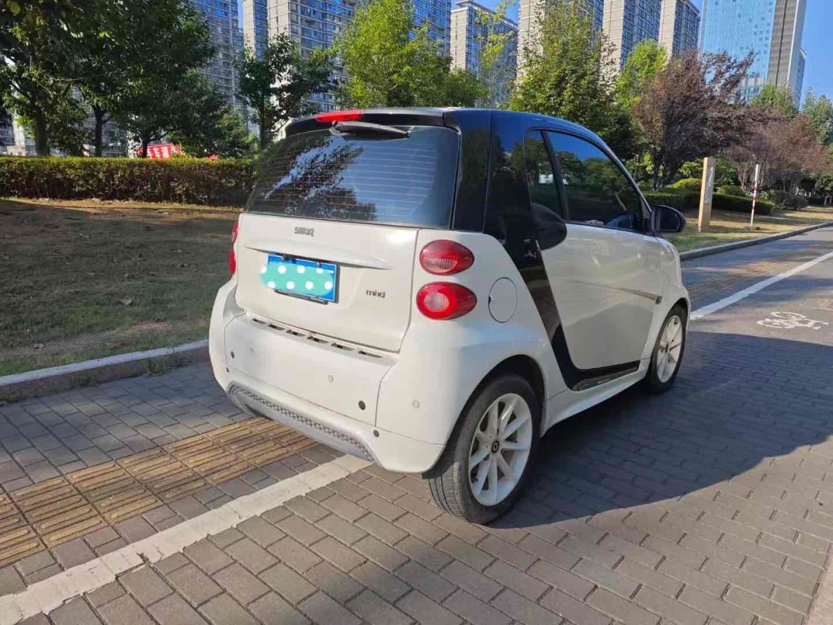 smart fortwo  2014款 1.0 MHD 紫夜限量版圖片