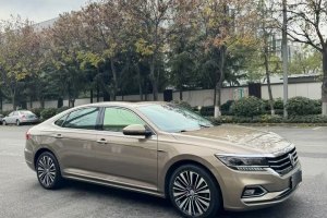 帕薩特 大眾 380TSI 尊貴版