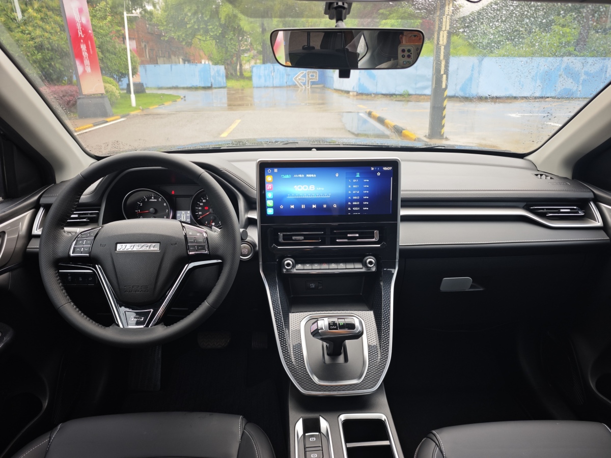 2021年5月哈弗 M6  2021款 PLUS 1.5T DCT尊貴智聯(lián)型