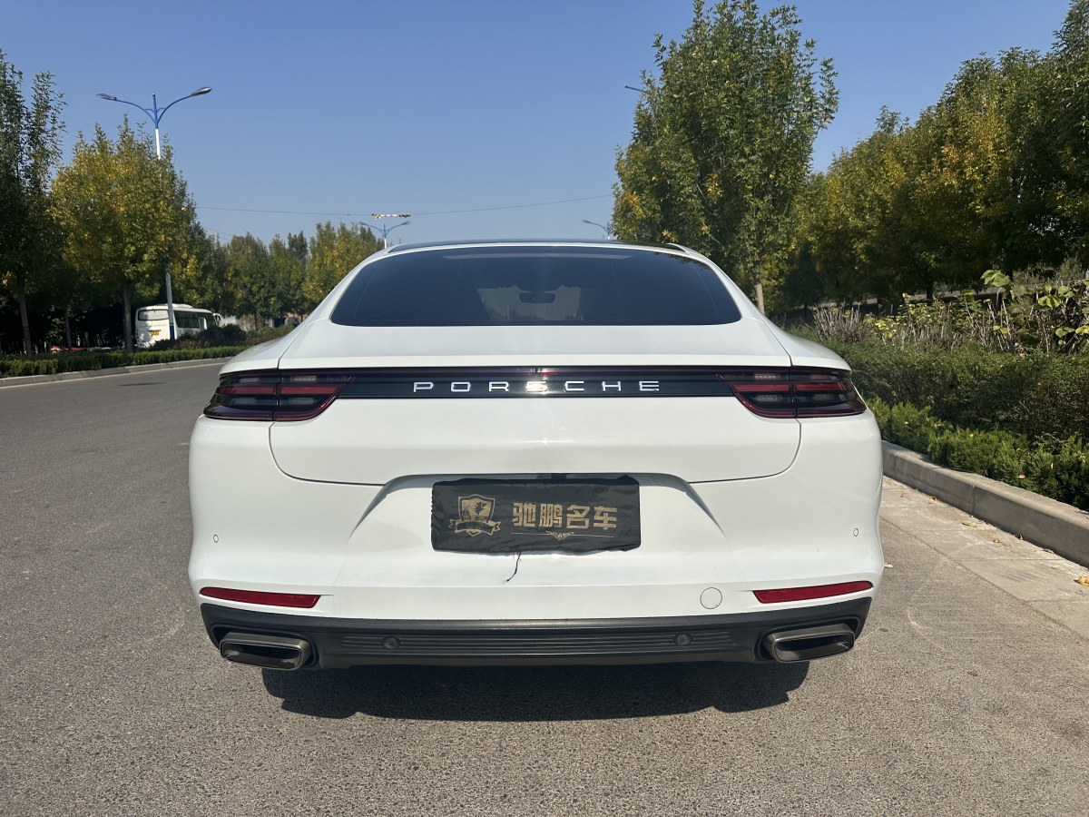 保時(shí)捷 Panamera  2019款 Panamera 十周年紀(jì)念版 2.9T圖片