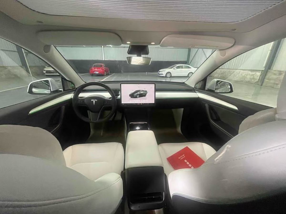 特斯拉 Model 3  2020款 改款 長(zhǎng)續(xù)航后輪驅(qū)動(dòng)版圖片