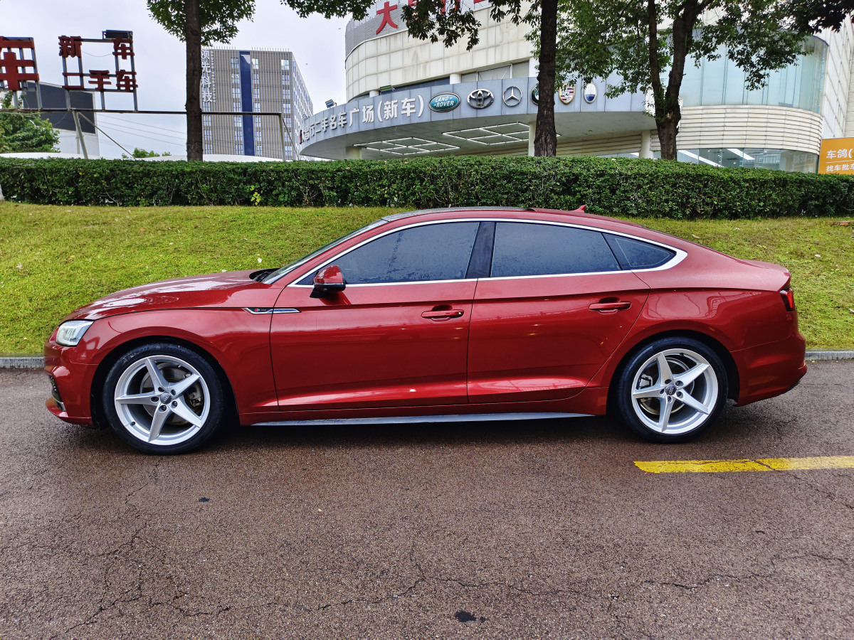 奧迪 奧迪A5  2019款 Sportback 40 TFSI 時(shí)尚型圖片