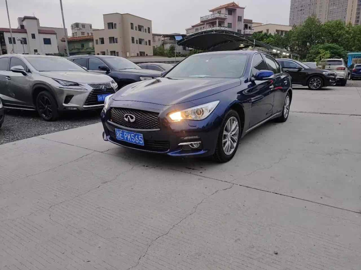 英菲尼迪 Q50L  2018款  2.0T 舒適版 國VI圖片