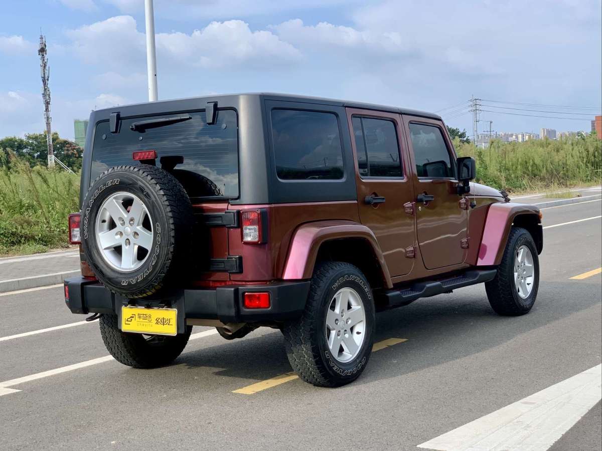 jeep 牧馬人 2014款 3.0l sahara 四門版圖片