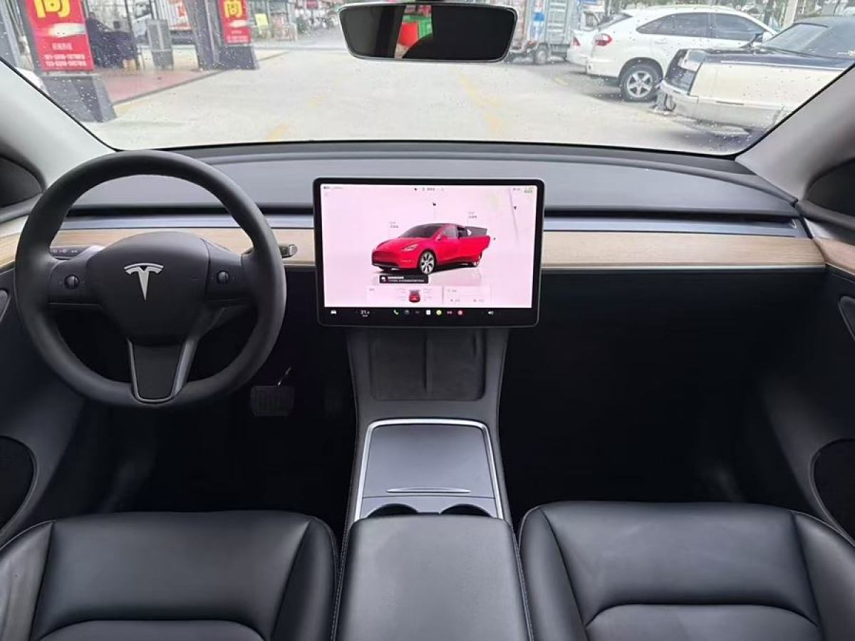 特斯拉 Model Y  2022款 后輪驅(qū)動(dòng)版圖片