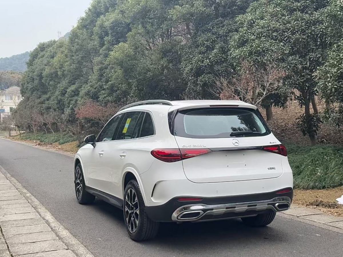 奔馳 奔馳GLC  2025款 GLC 260 L 4MATIC 動(dòng)感型 5座圖片