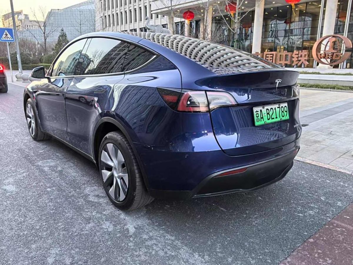 特斯拉 Model Y  2021款 改款 長(zhǎng)續(xù)航全輪驅(qū)動(dòng)版圖片