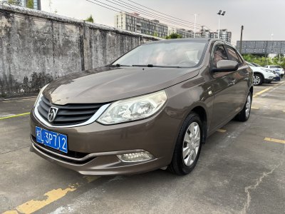 2014年12月 寶駿 630 1.5L 手動標(biāo)準(zhǔn)型圖片