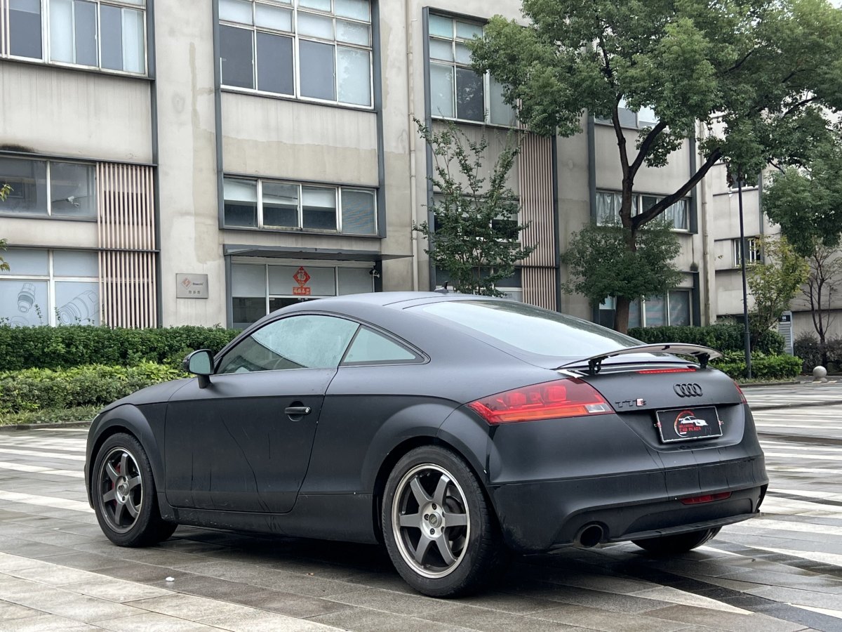 2012年7月奧迪 奧迪TT  2011款 TT Coupe 2.0TFSI quattro