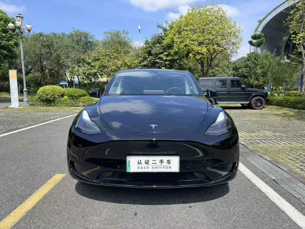 2023年1月特斯拉 Model S  2023款 三電機(jī)全輪驅(qū)動(dòng) Plaid版