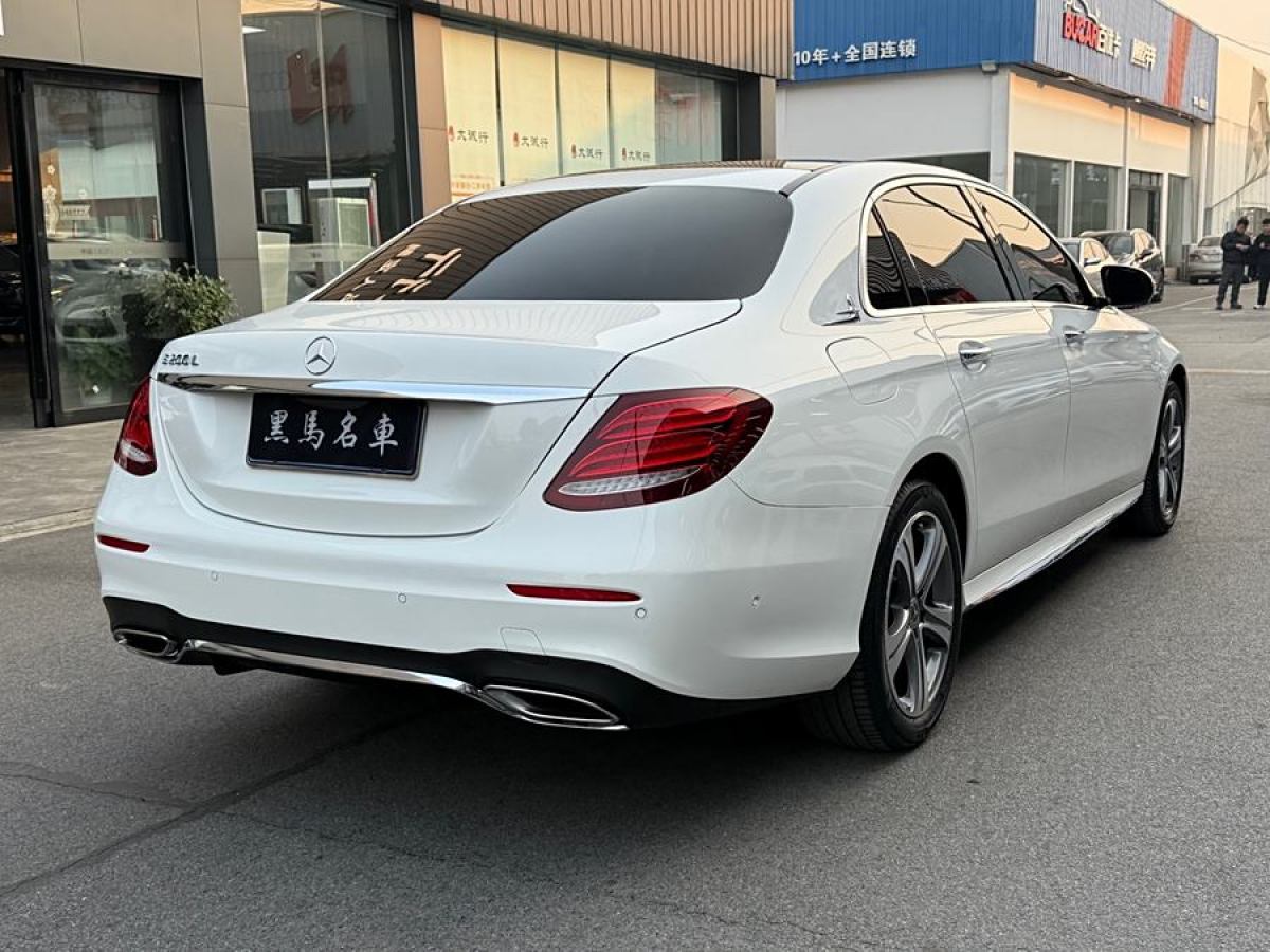 奔馳 奔馳E級  2019款 E 200 L 運(yùn)動型圖片