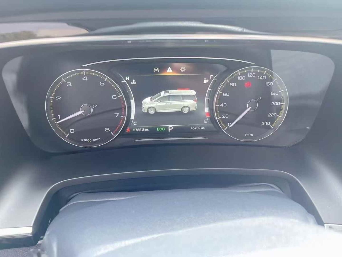 電動(dòng)屋 YOUNG光小新  2023款 302KM 原味版圖片