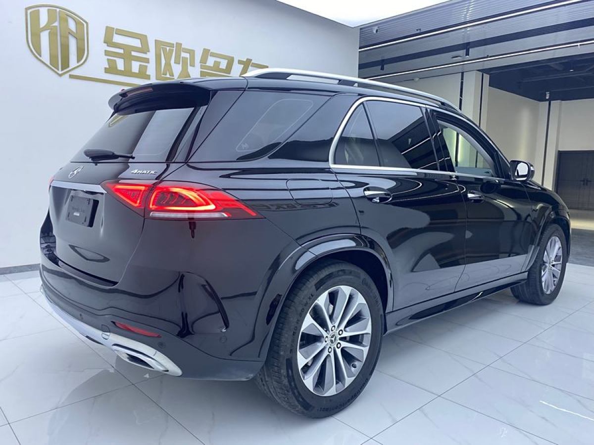 奔馳 奔馳GLE  2024款 改款 GLE 350 4MATIC 時(shí)尚型圖片