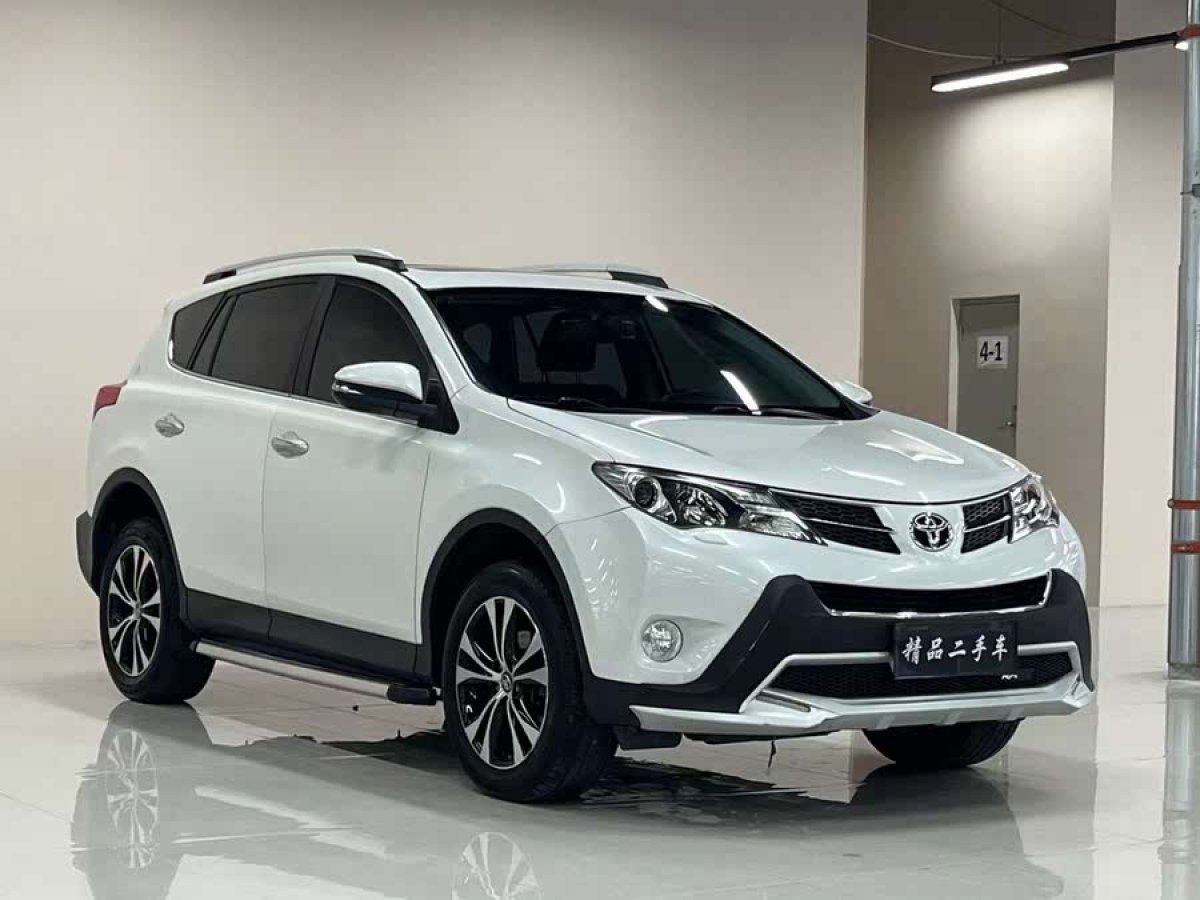 豐田 RAV4榮放  2015款 2.5L 自動四驅(qū)精英版圖片