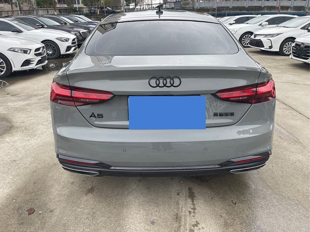 2022年3月奧迪 奧迪A5  2023款 Sportback 40 TFSI 時(shí)尚動(dòng)感型