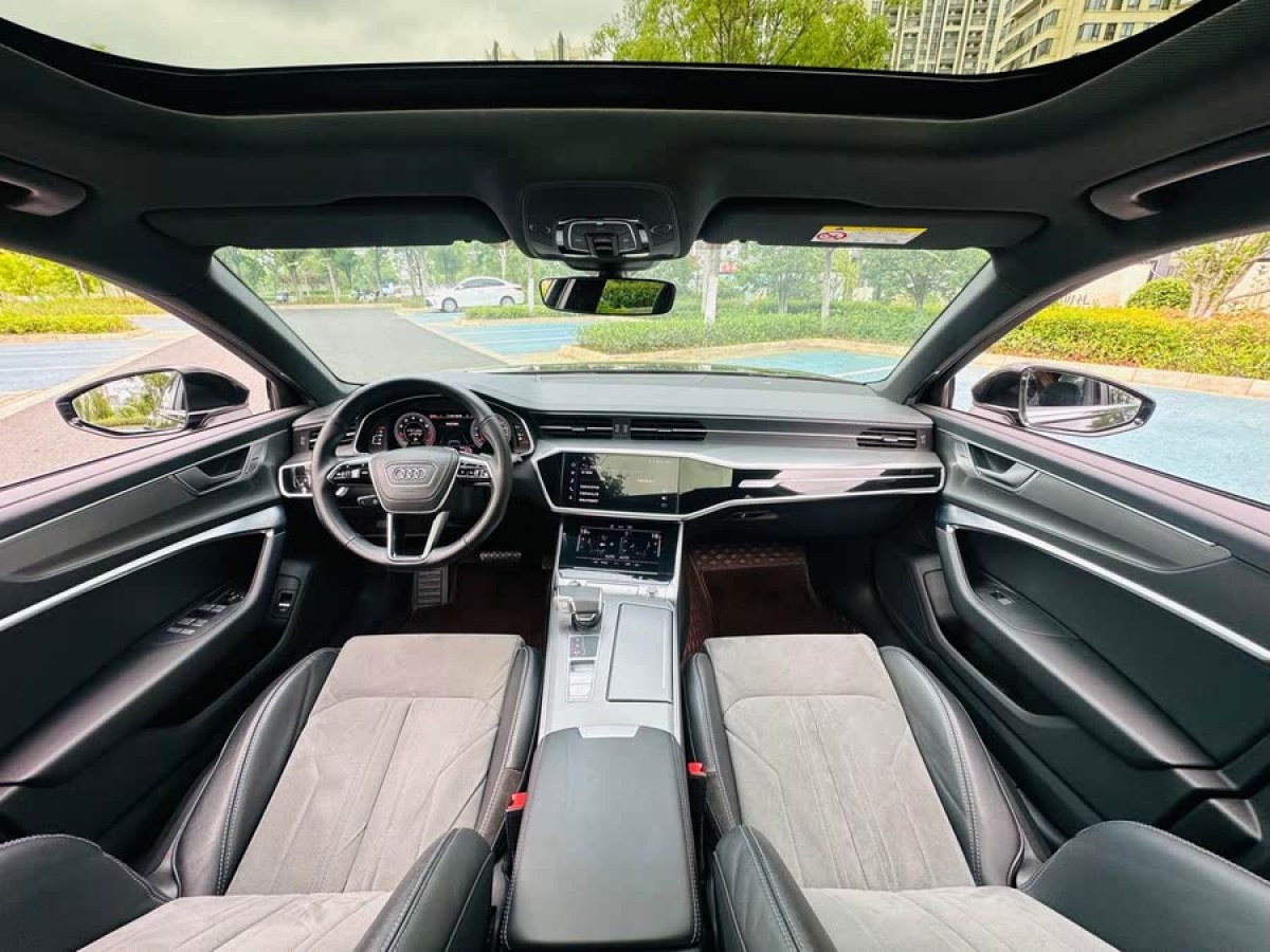 奧迪 奧迪A6L  2023款 改款 45 TFSI 臻選動感型圖片