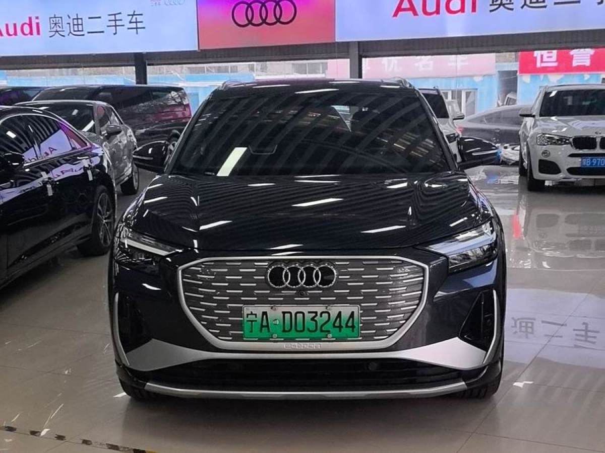 奧迪 奧迪Q4 e-tron  2022款 40 e-tron 先享版圖片