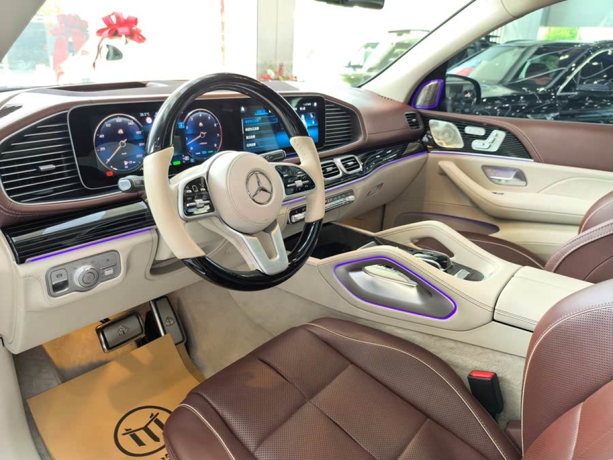 奔馳 邁巴赫GLS  2022款 GLS 600 4MATIC 禮樂(lè)版圖片