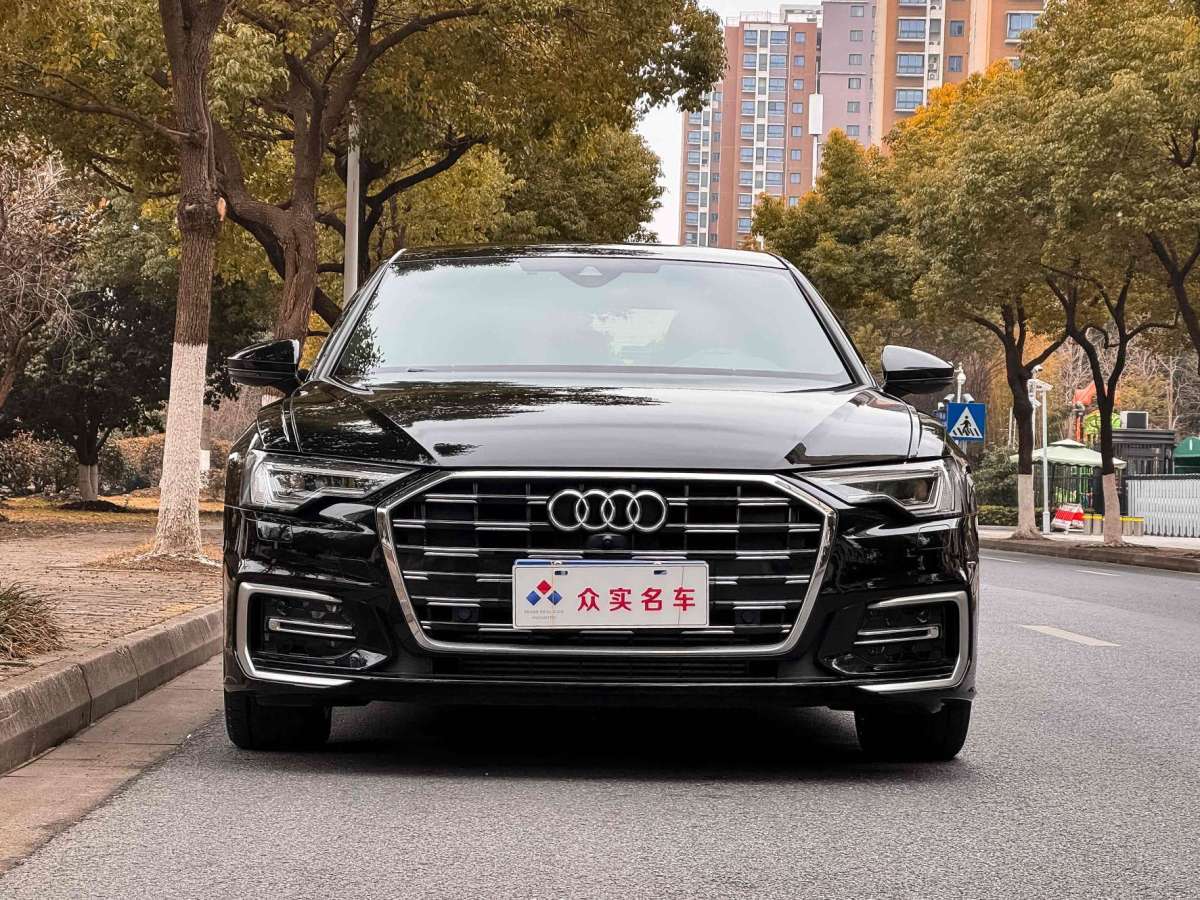 奧迪 奧迪A6L  2023款 45 TFSI 臻選動感型圖片