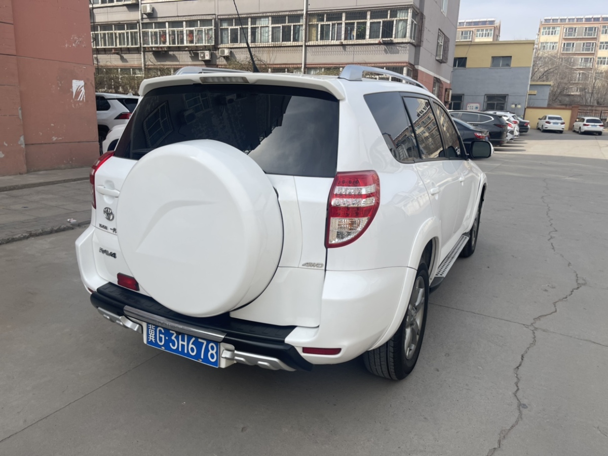 丰田 rav4荣放 2013款 2.0l cvt四驱新锐版图片