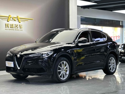 2019年6月 阿爾法·羅密歐 Stelvio 2.0T 200HP 豪華版圖片