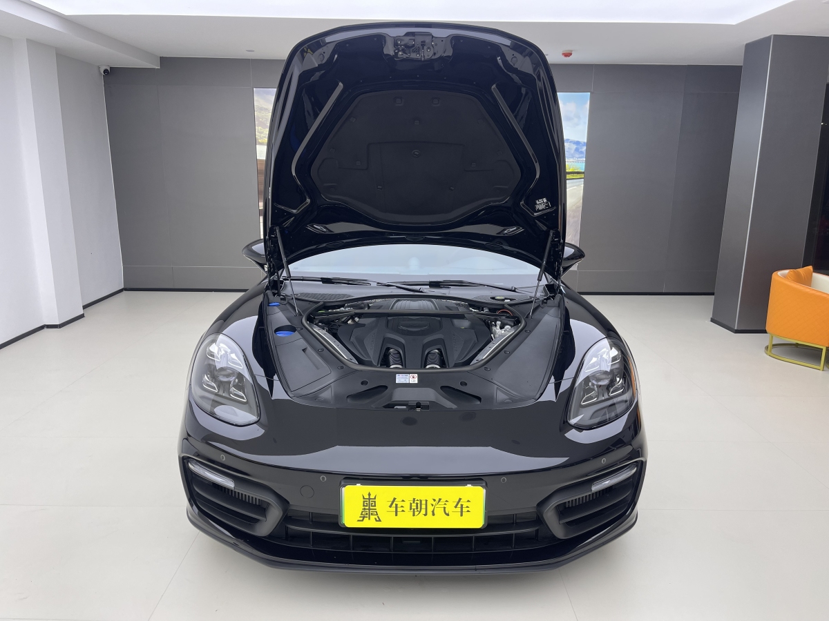 2024年4月保時(shí)捷 Panamera新能源  2023款 改款 Panamera 4 E-Hybrid 鉑金版 2.9T