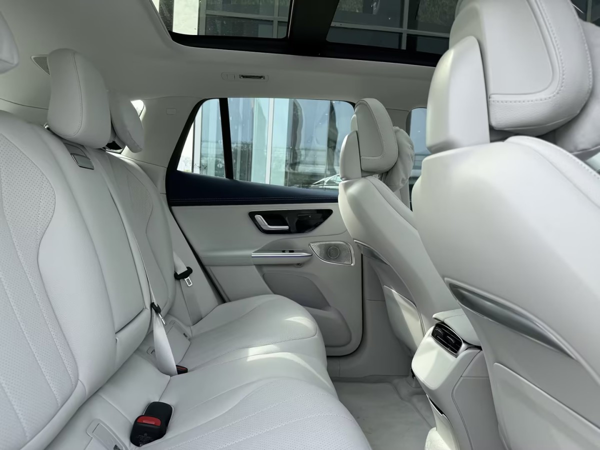 2024年5月奔馳 奔馳EQE SUV  2024款 350 4MATIC 豪華版