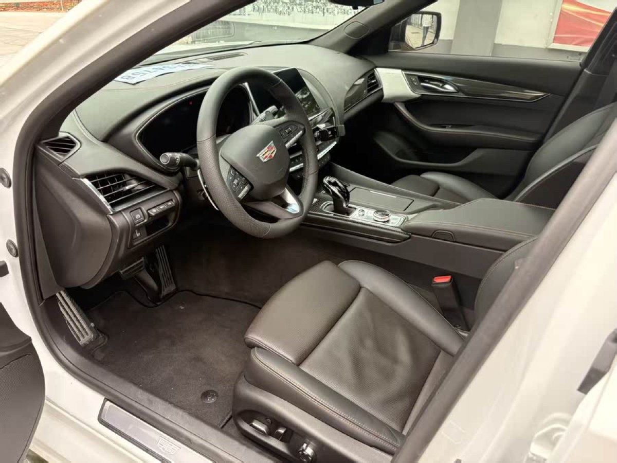 凱迪拉克 CT5  2021款 28T 鉑金型圖片