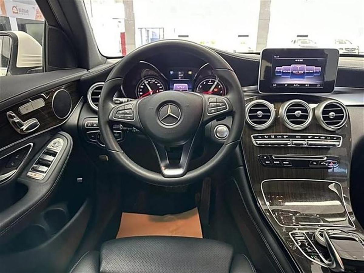 奔馳 奔馳GLC  2017款 GLC 260 4MATIC 豪華型圖片