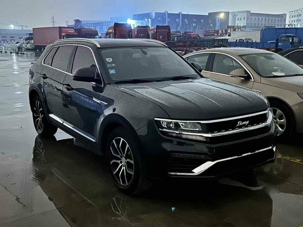 眾泰 T300  2018款 1.5L CVT尊享型圖片