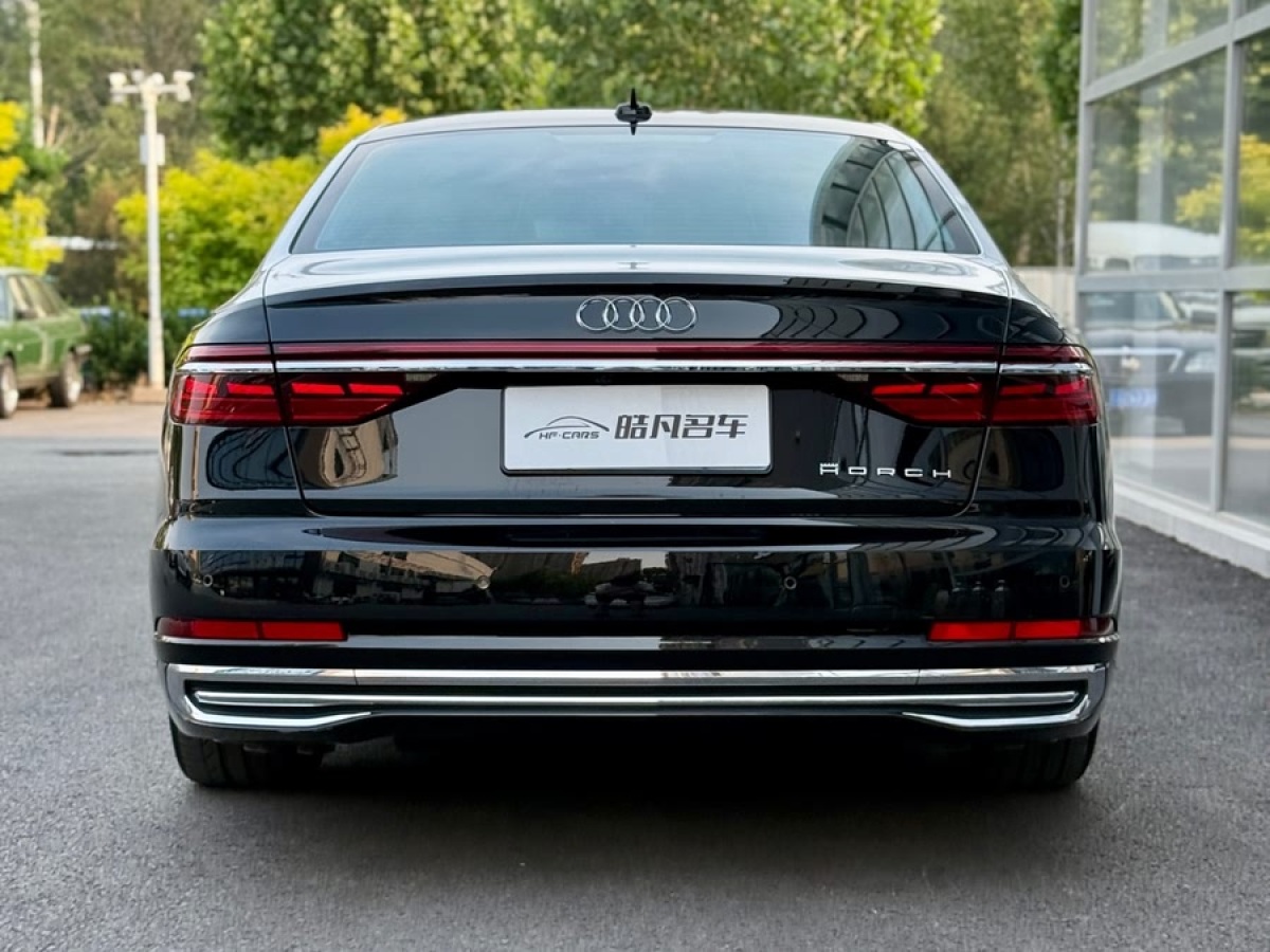 奧迪 奧迪A8  2022款 A8L Horch創(chuàng)始人版 傳奇型圖片