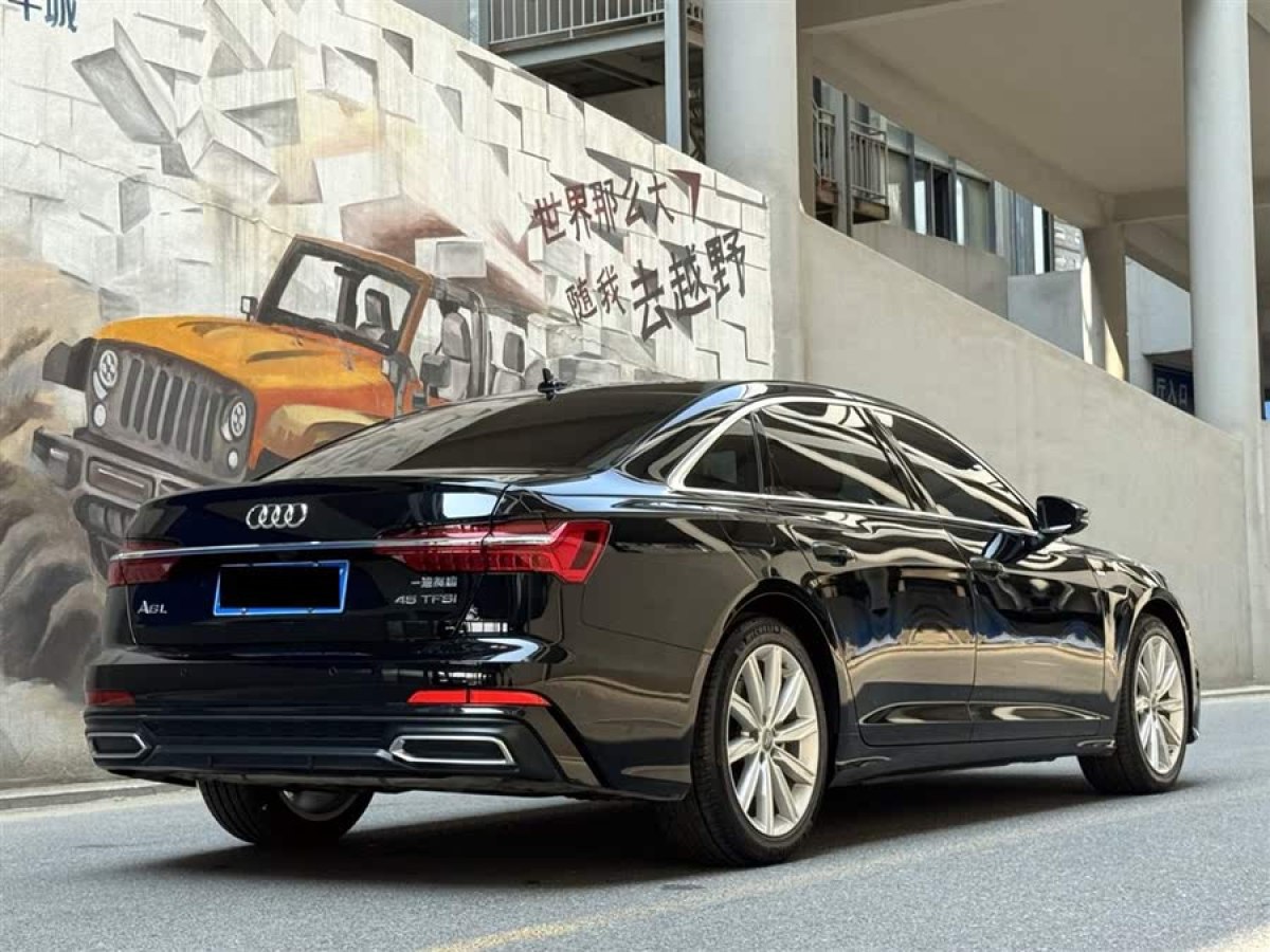奧迪 奧迪A6L  2021款 45 TFSI quattro 臻選動(dòng)感型圖片