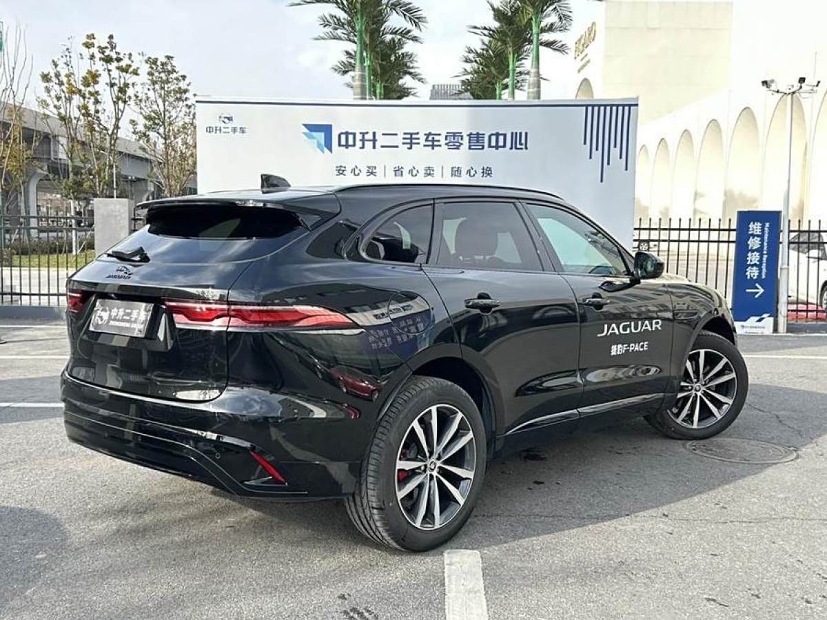 捷豹 F-PACE  2024款 P250 R-Dynamic SE圖片