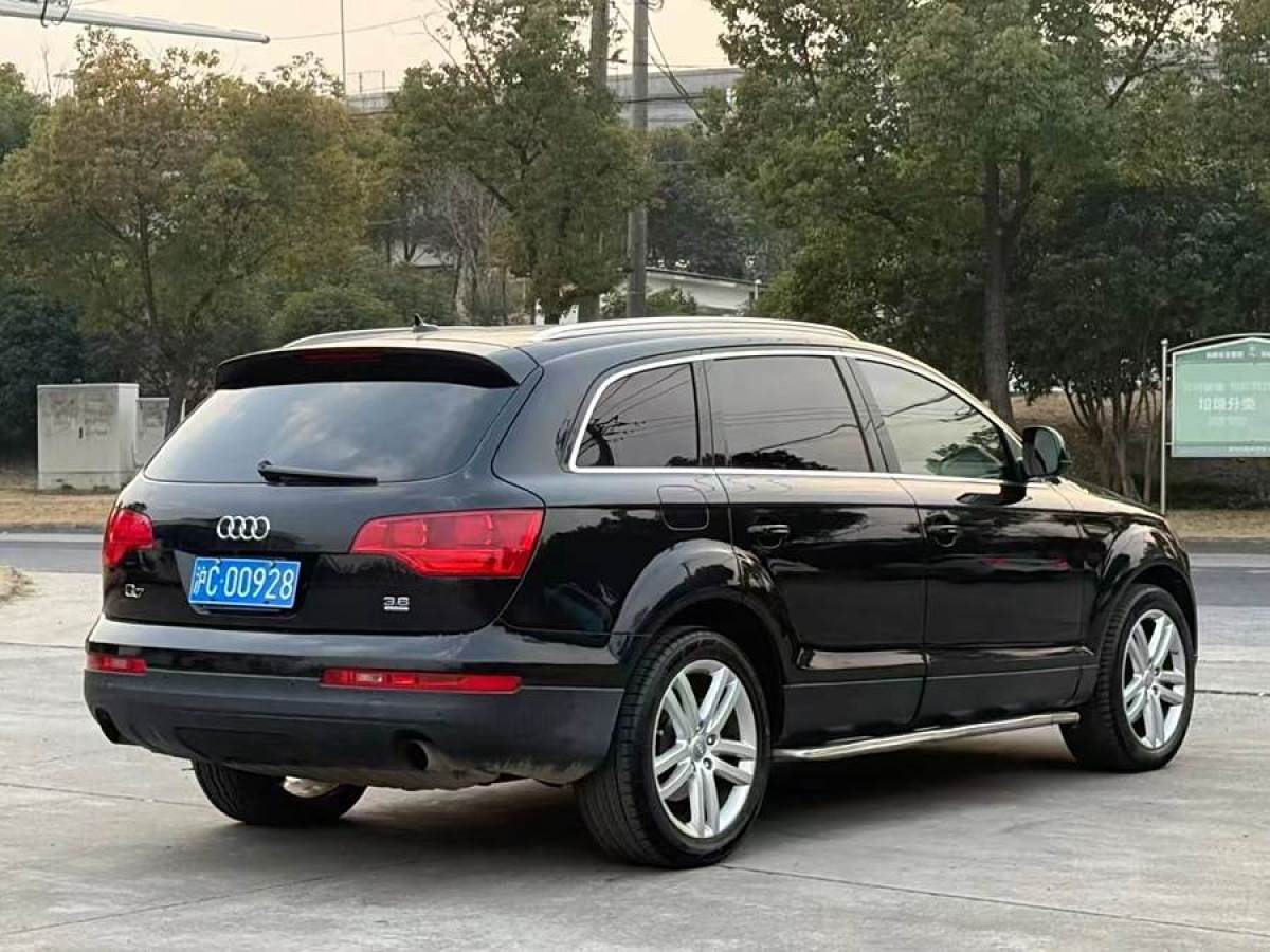 2009年1月奧迪 奧迪Q7  2007款 3.6 FSI quattro 技術(shù)型