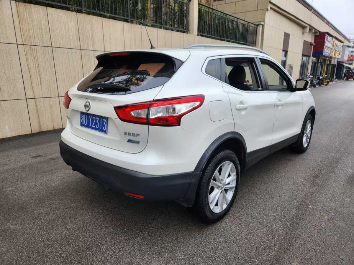 日產(chǎn) 逍客  2019款  2.0L CVT旗艦版圖片