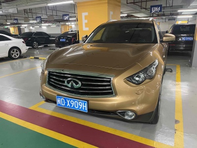 2014年10月 英菲尼迪 QX70(進口) 3.7L 標(biāo)準(zhǔn)版圖片