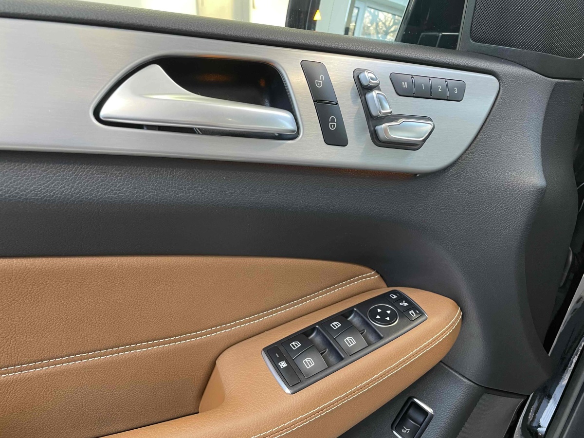 奔馳 奔馳GLE AMG  2017款 AMG GLE 43 4MATIC圖片