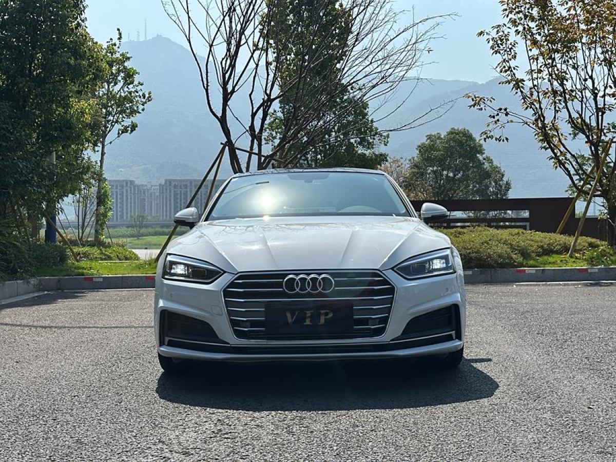 2019年11月奧迪 奧迪A5  2020款 Coupe 40 TFSI 時(shí)尚型 國VI