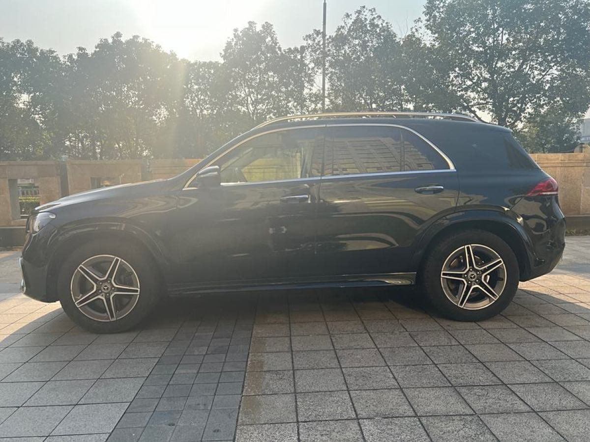 奔馳 奔馳GLE  2020款 改款 GLE 450 4MATIC 時尚型圖片