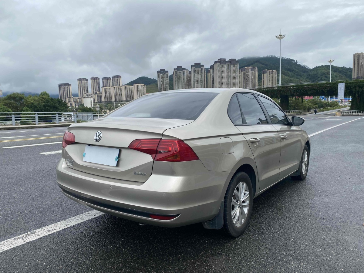 大眾 寶來  2011款 1.6L 自動舒適型圖片