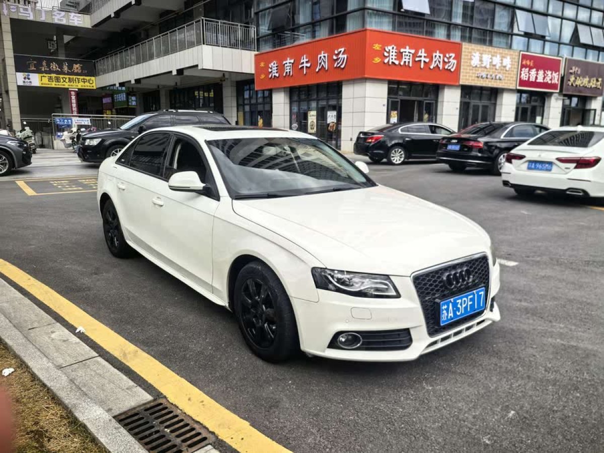 奧迪 奧迪A4L  2012款 2.0 TFSI 自動(dòng)標(biāo)準(zhǔn)型圖片