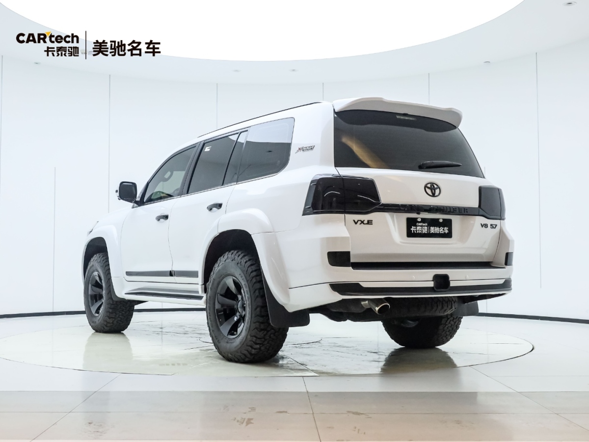 丰田 兰德酷路泽 2021款 兰德酷路泽 5.7L VX-E 8气 (中东)图片