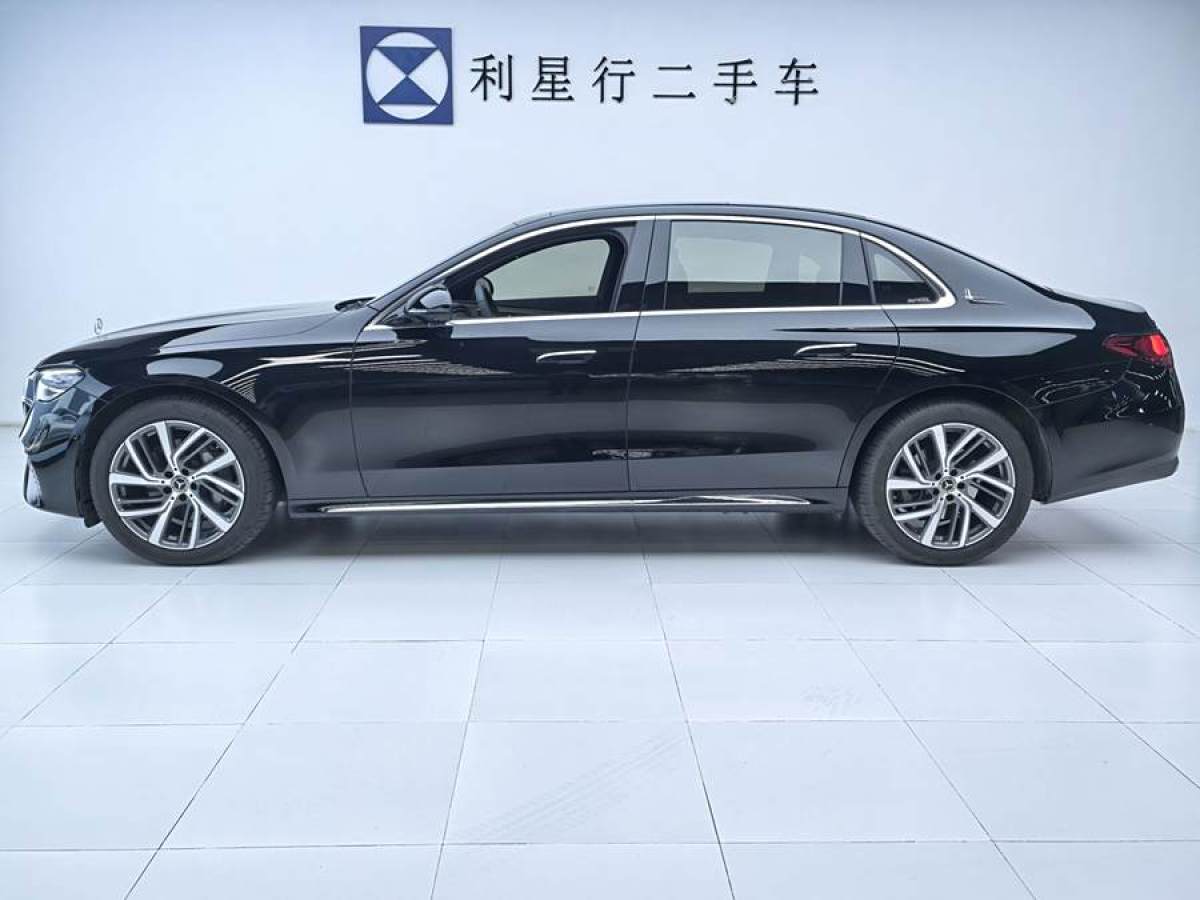 奔馳 奔馳E級  2024款 改款 E 300 L 時尚型圖片