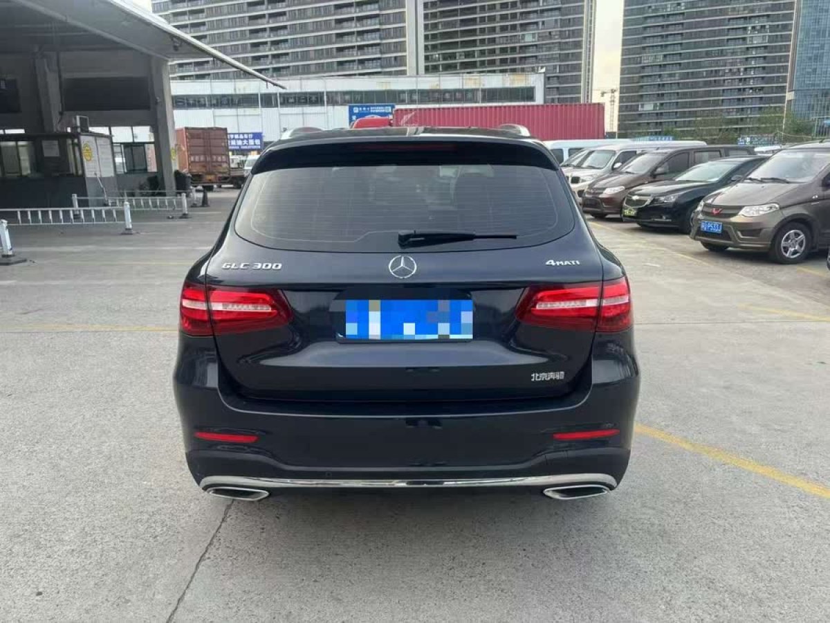 奔馳 奔馳GLC  2018款 改款 GLC 300 4MATIC 豪華型圖片