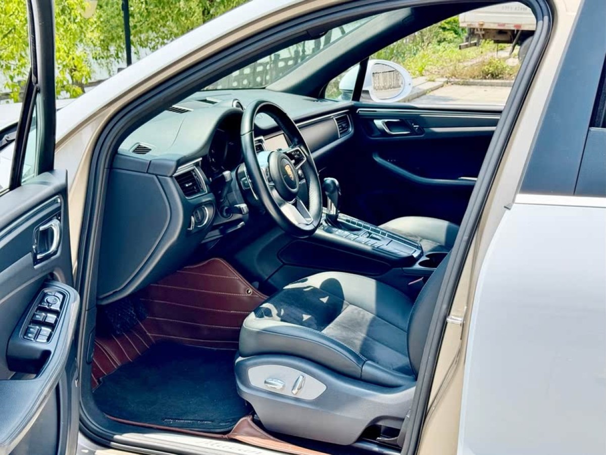 保時(shí)捷 Macan  2014款 Macan 2.0T圖片