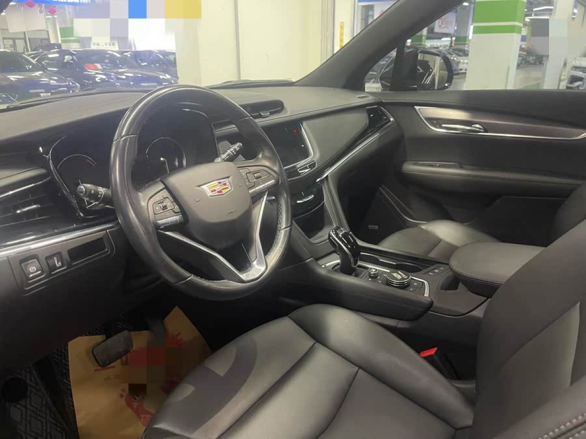凱迪拉克 XT6  2021款 2.0T 六座四驅(qū)豪華型圖片