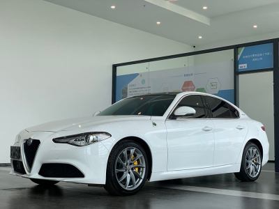 2020年9月 阿爾法·羅密歐 Giulia 2.0T 280HP 豪華版圖片