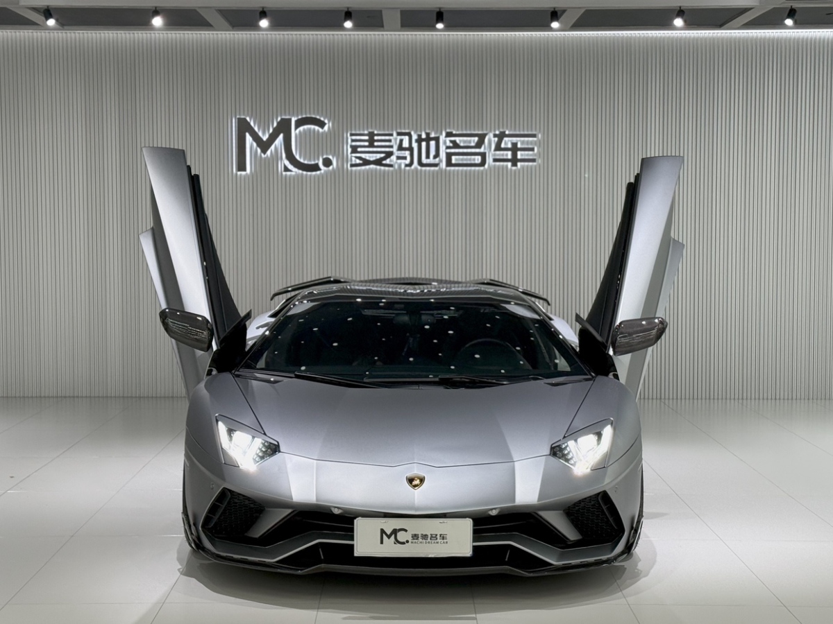 蘭博基尼 Aventador  2017款 Aventador S圖片