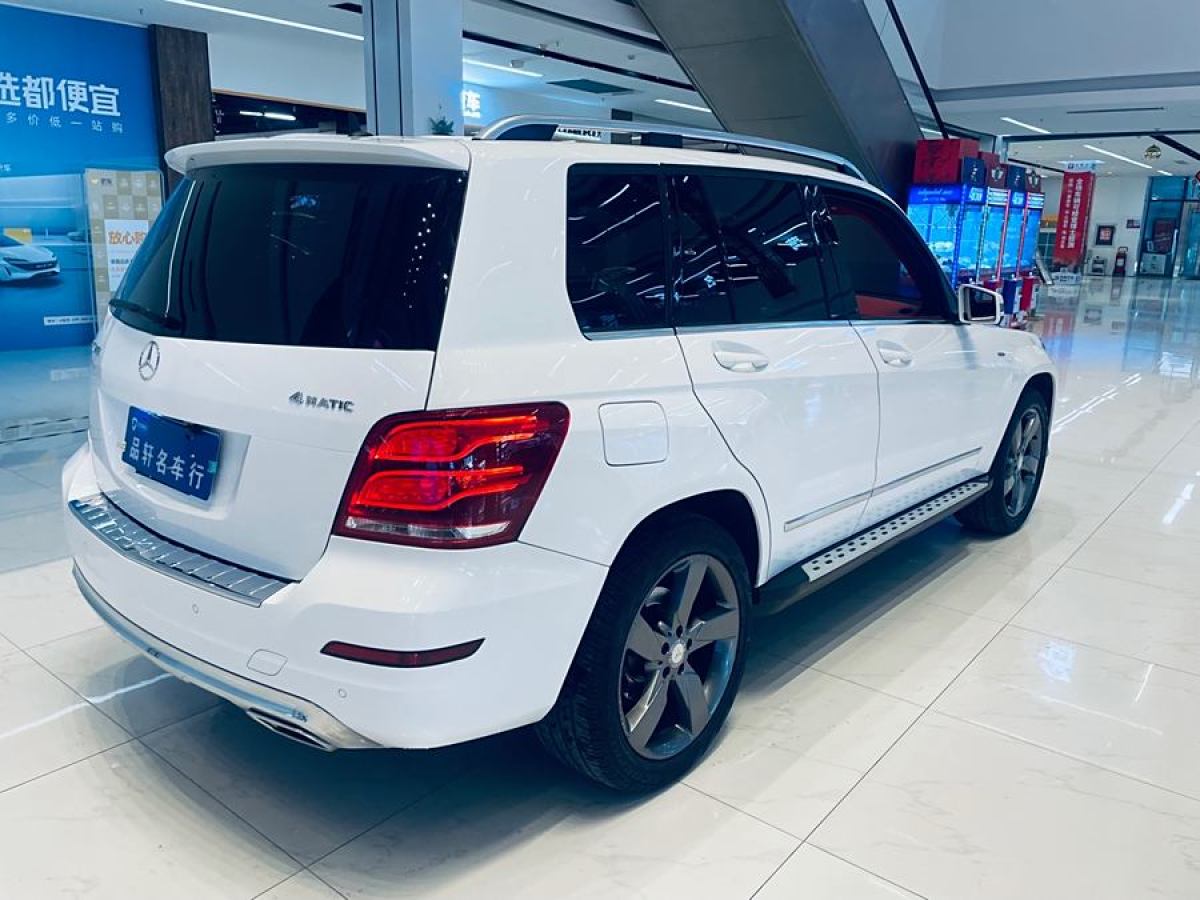 奔馳 奔馳GLK級  2015款 GLK 260 4MATIC 時(shí)尚型 極致版圖片